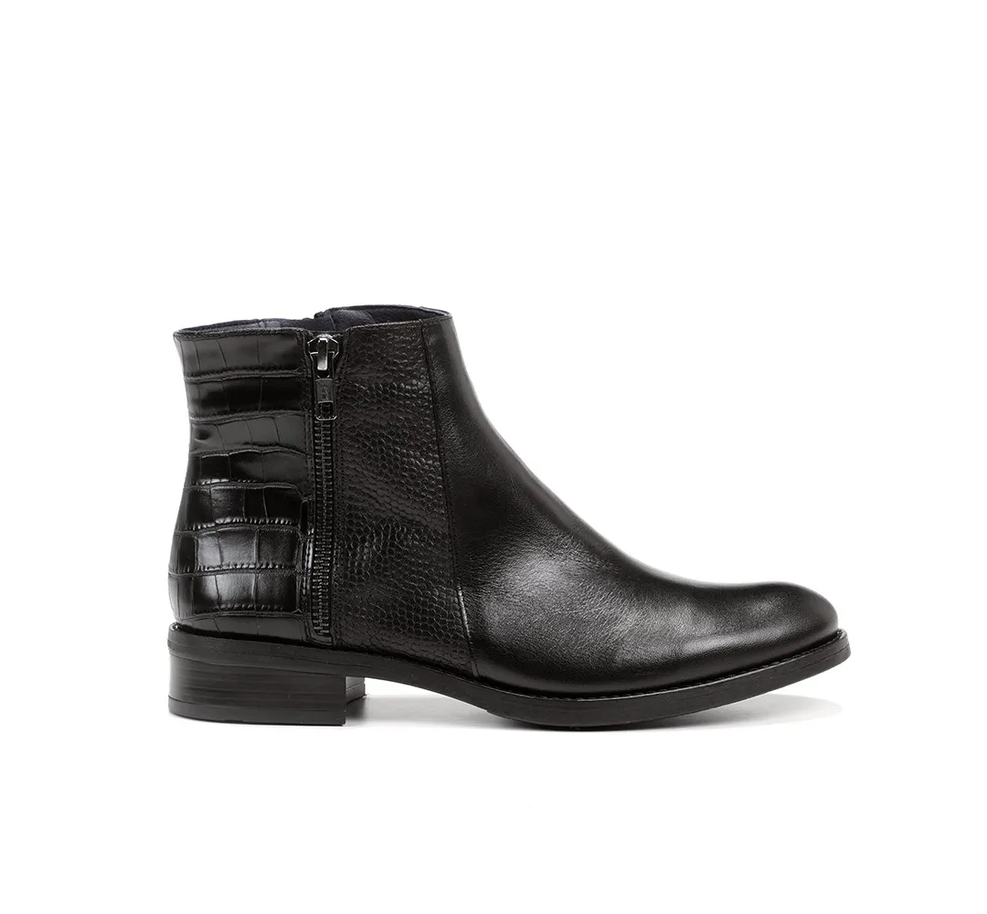 TIERRA D8260 Botín Negro